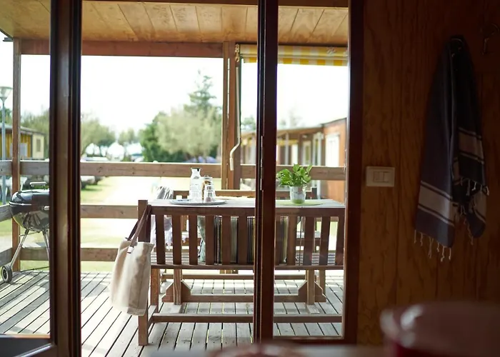 Lido مكان تخييم بيبيوني