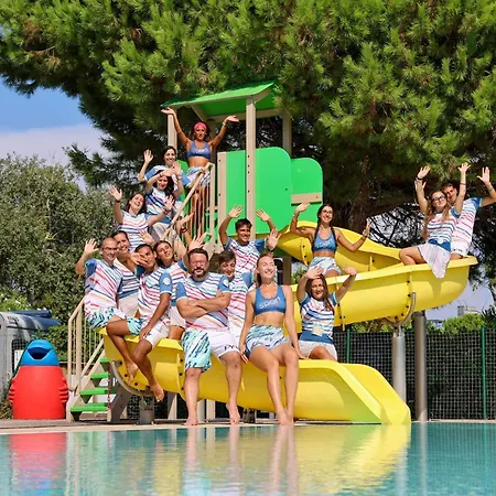 مكان تخييم Lido 3*