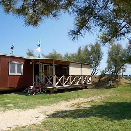 Lido مكان تخييم 3*